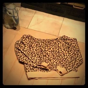 Leopard off shoulder sweatshirt